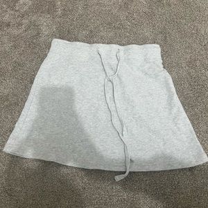 brandy melville skirt